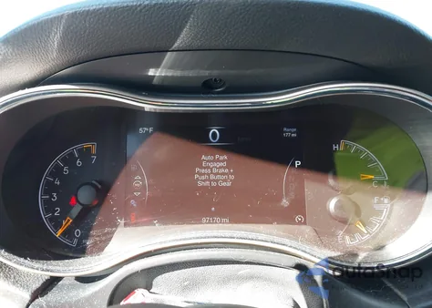 2015 Jeep Grand Cherokee Laredo из США, поврежденный, VIN 1C4RJEAG9FC160706